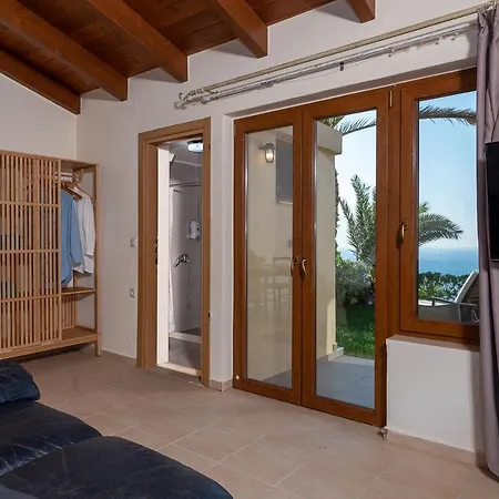 Vitamin Sea Luxury * Agia Pelagia